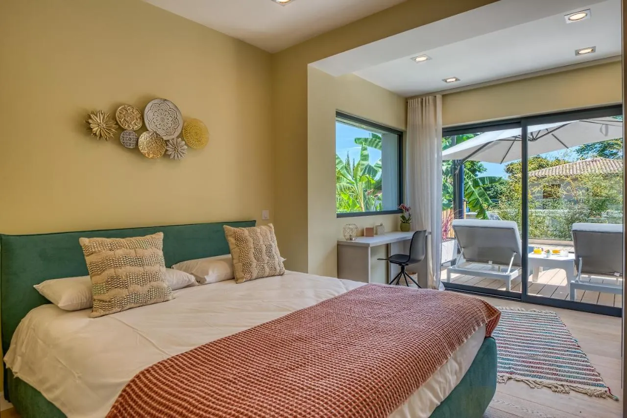 Ground Floor Villa Graziella 200 M From The Beach Eze 0*,  France