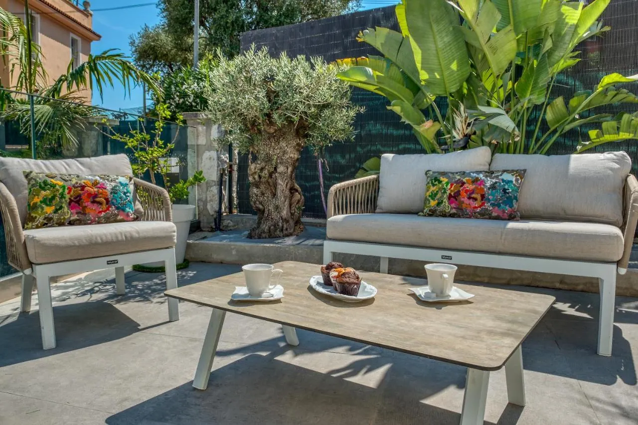 Ground Floor Villa Graziella 200 M From The Beach Eze 0*,  France