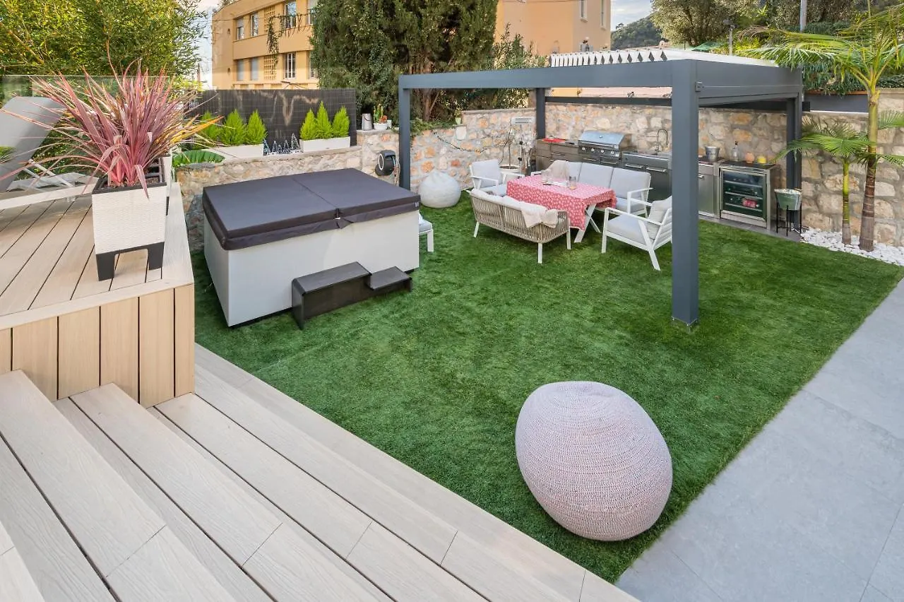 Ground Floor Villa Graziella 200 M From The Beach Eze