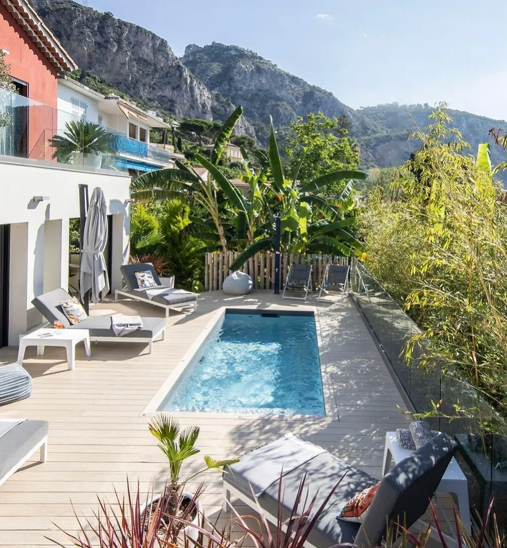 Ground Floor Villa Graziella 200 M From The Beach Eze